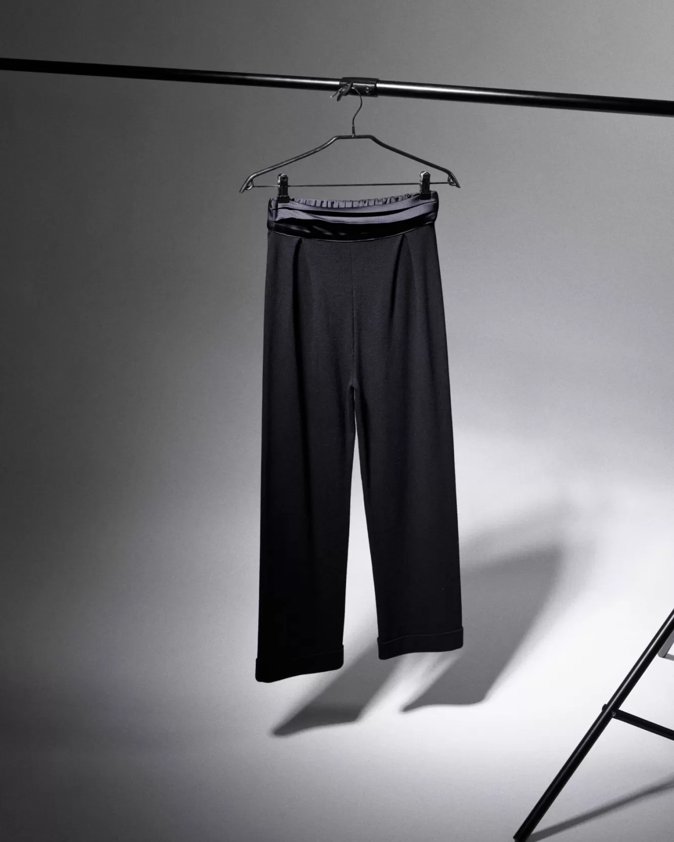 The Akala Studio Kate Pants Hot