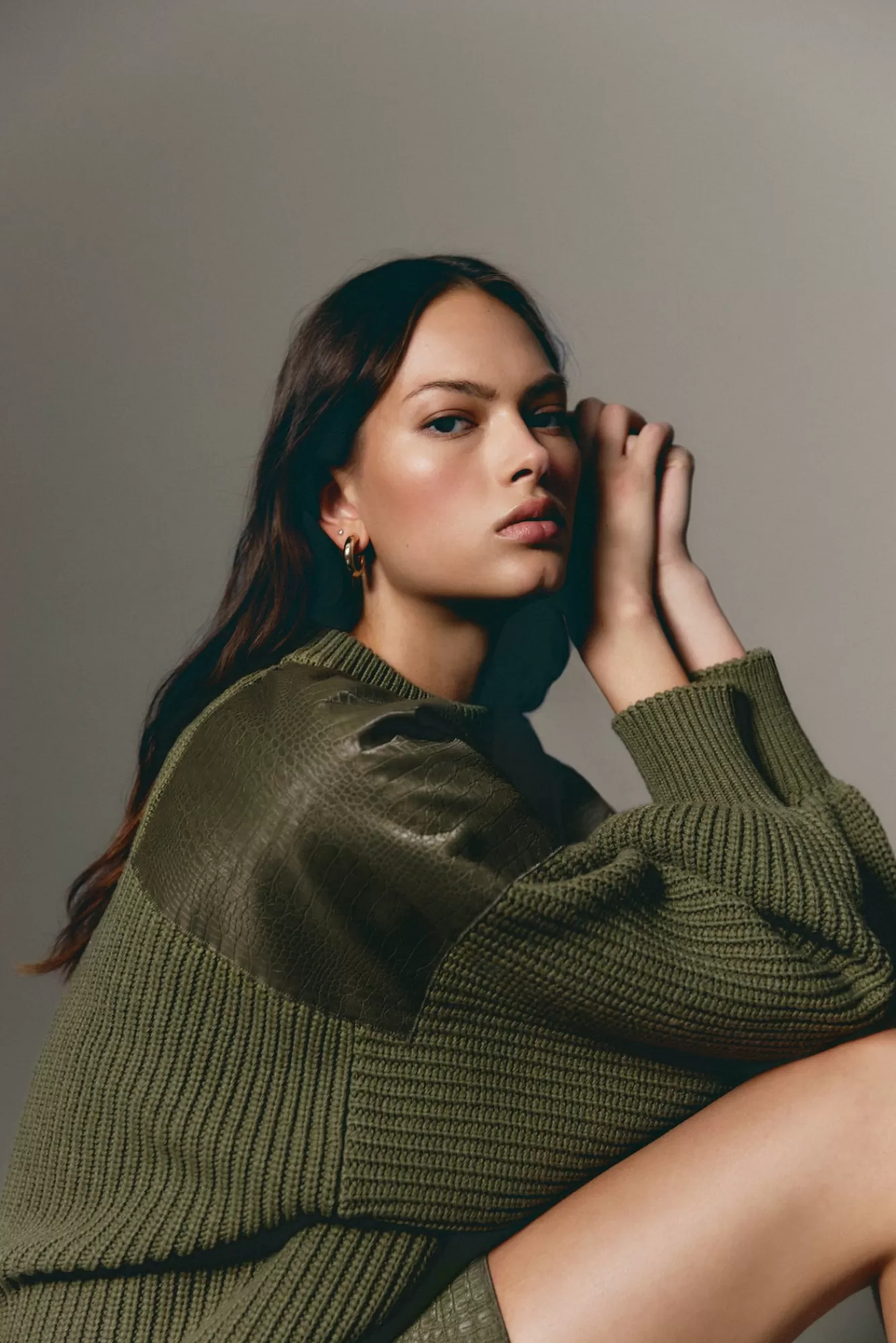The Akala Studio Valentina Pullover Flash Sale
