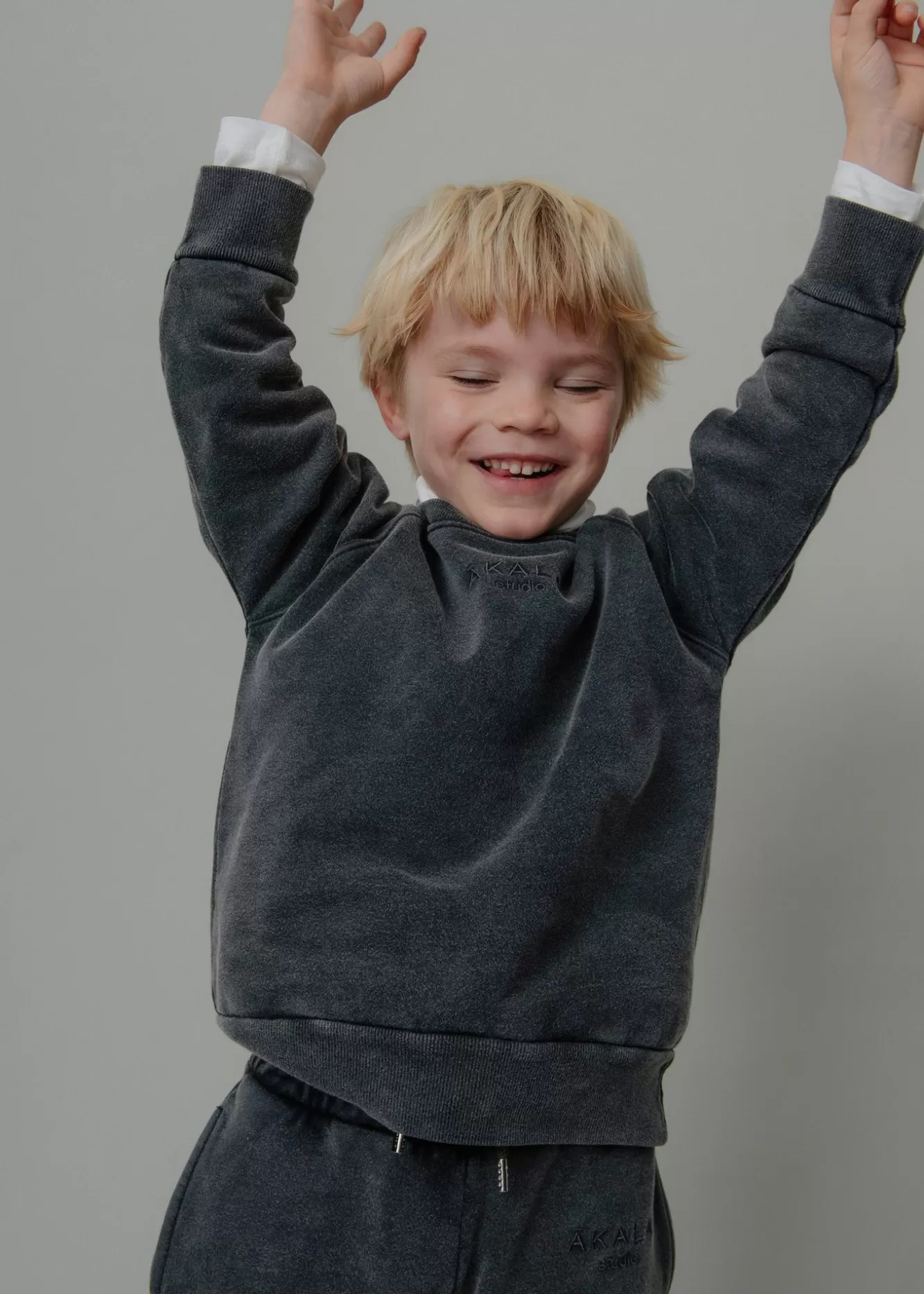 The Akala Studio Washed Grey Hoodie Boy New